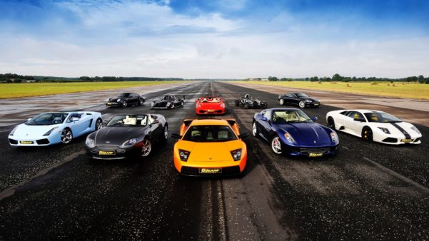 Carros esportivos